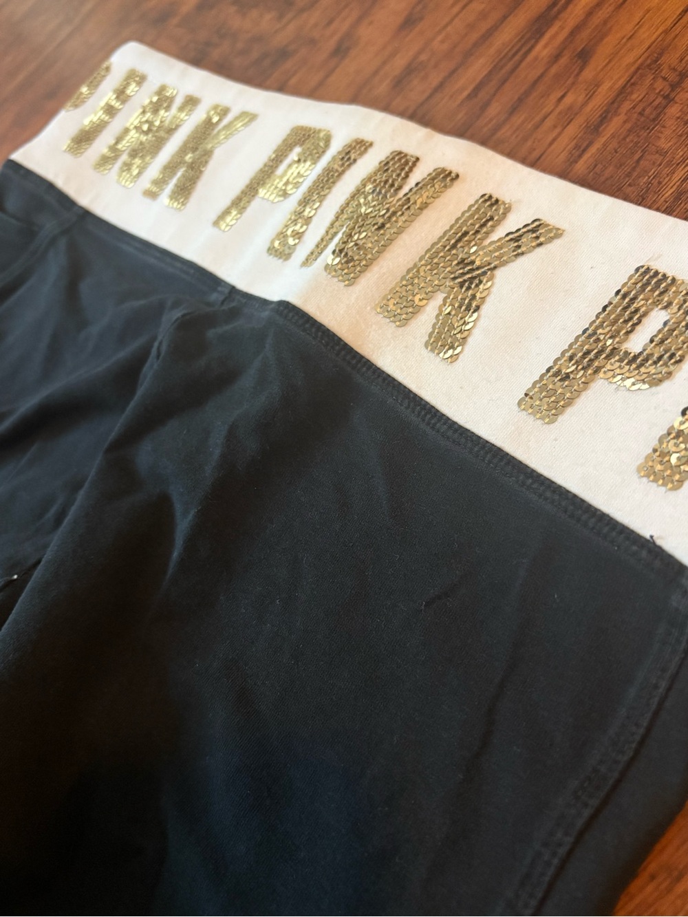 PINK Victoria's Secret Black Leggings with White Waistband and Gold Logo - Picture 5 of 5